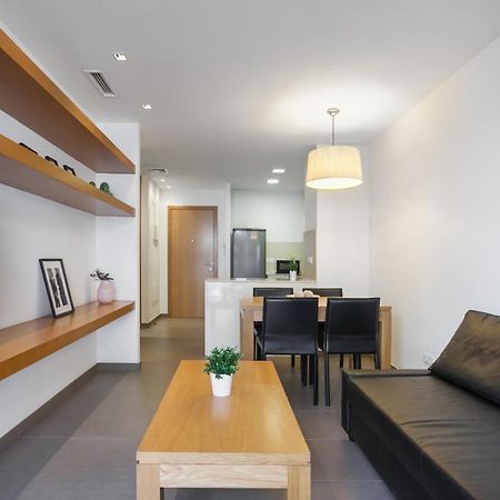 Апартаменты Flateli Navas D01 Барселона Экстерьер фото