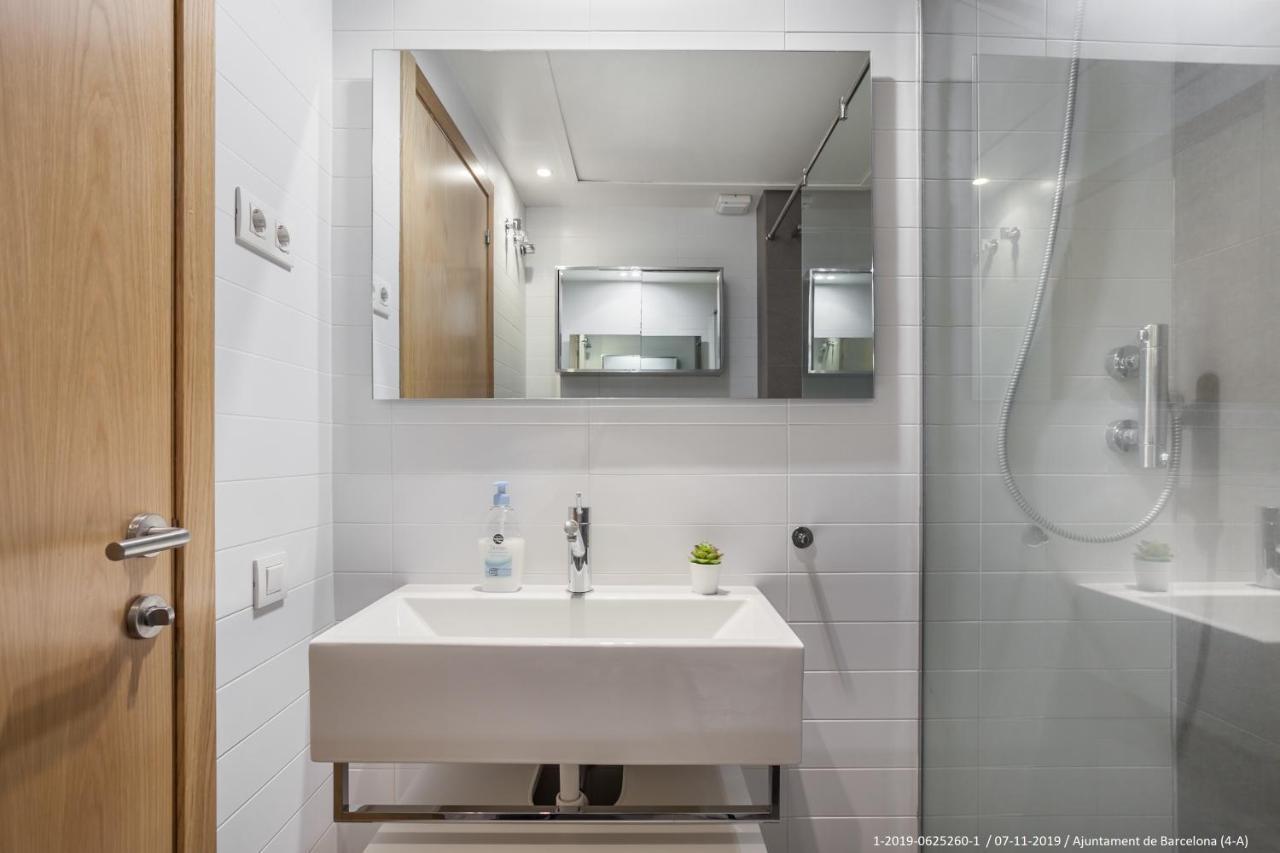 Апартаменты Flateli Navas D01 Барселона Экстерьер фото