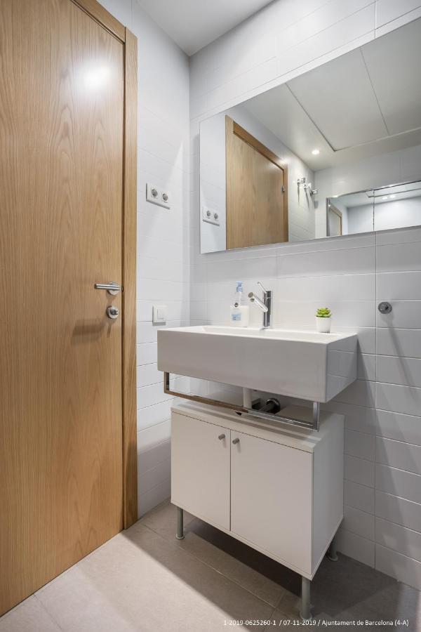 Апартаменты Flateli Navas D01 Барселона Экстерьер фото